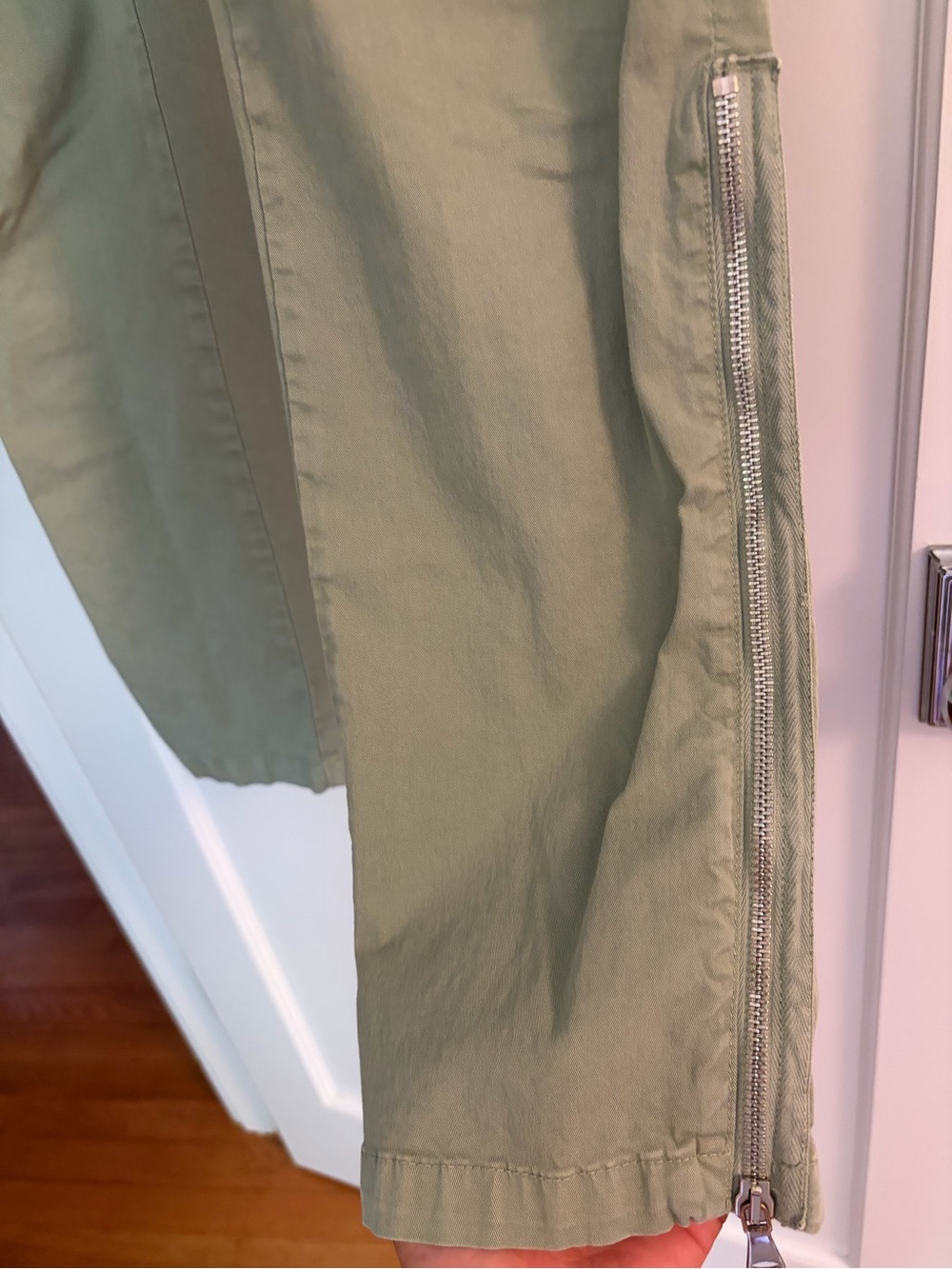 Jonathan Simkhai light Green Cargo Pants - Picture 2 of 2